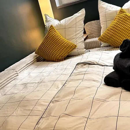 Cozy Loft With Parking I Wifi I Netflix Apartamento